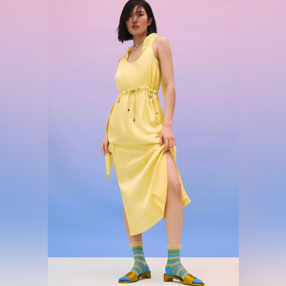 Love The Label Sleeveless Utility Midi Dress
